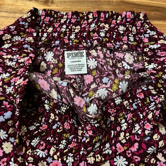 Victoria’s Secret “PINK” Floral Pull On Shorts, Flowy Fit, Sz Large - Picture 2 of 2